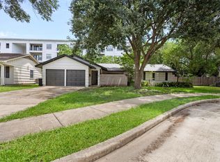 5422 Lincrest Ln, Houston, TX 77056