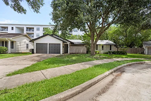 5422 Lincrest Ln Photo 1