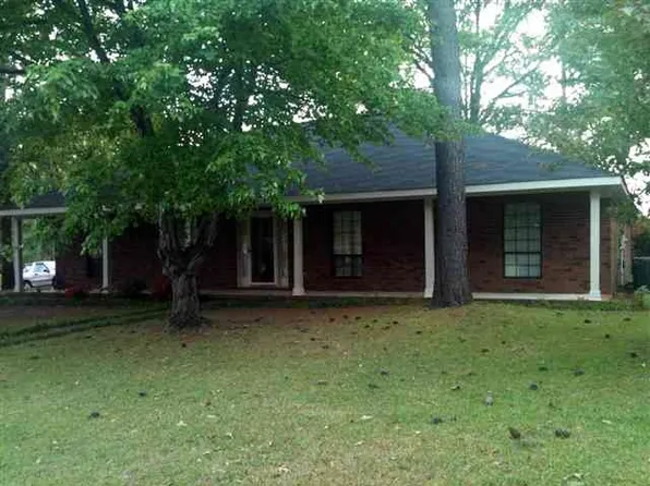 105 Hunters Gln, Warner Robins, GA 31093