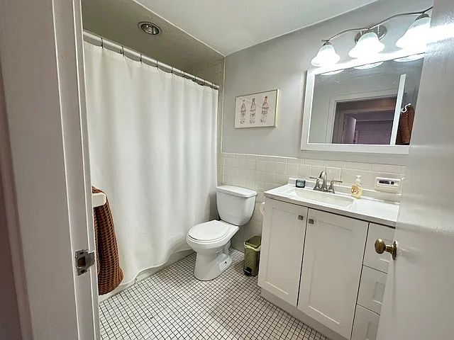 48 Phillips St #A — Photo 8