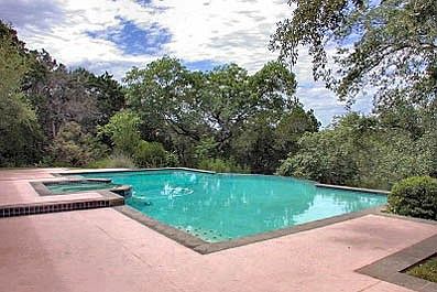 2nd image of 27685 N Hwy 281