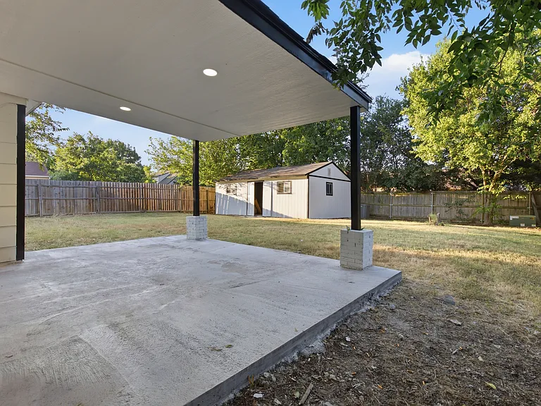 3728 Flintwood Trl — Photo 17