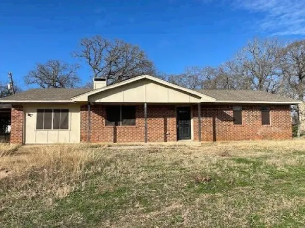 803 Lakewood Dr, Alvarado, TX 76009