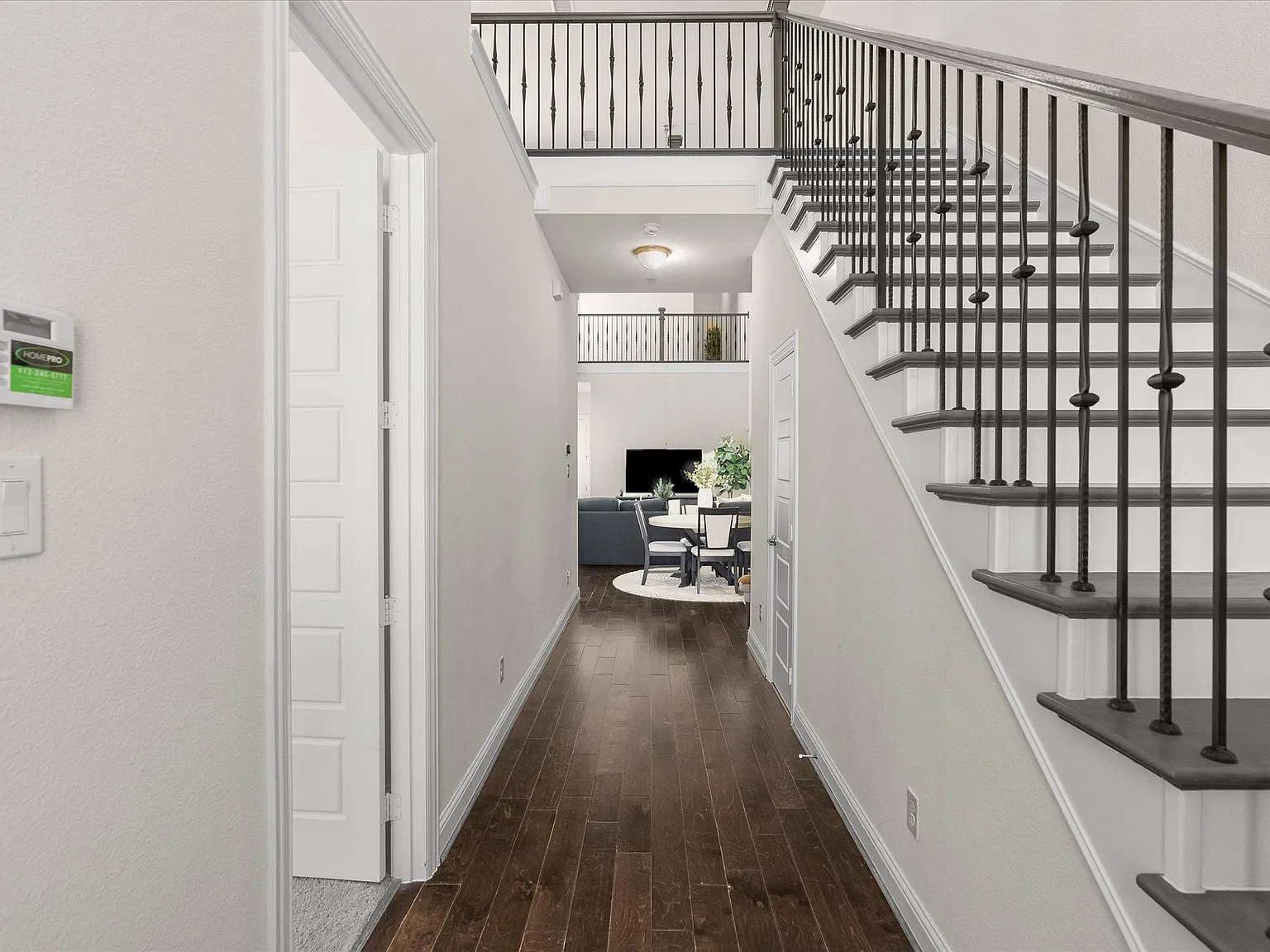 4 bed, 2443 sqft, $3,000 — Photo 4
