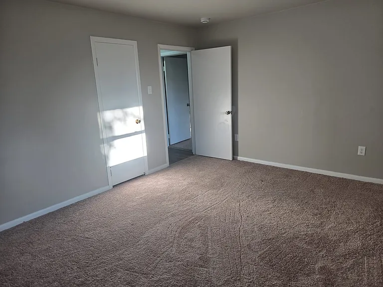 5903 Temple Hill Rd #2 — Photo 29