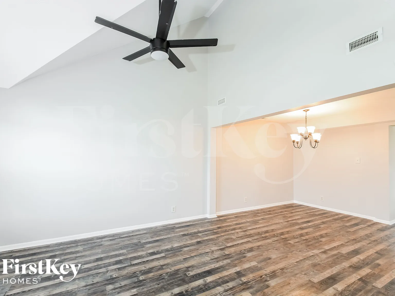 3 bed, 2.5 bath, 1694 sqft, $2,270 — Photo 4