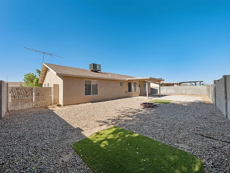 6378 E 45th Ln — Photo 24