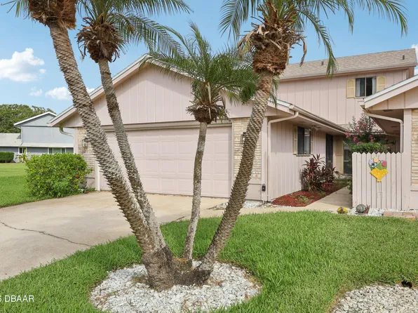 102 Golf Club Dr, New Smyrna Beach, FL 32168