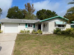 8231 Fox Hollow Dr, Port Richey, FL 34668