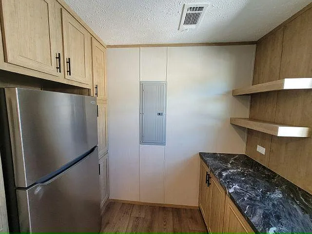 1400 Banana Rd #165 — Photo 6