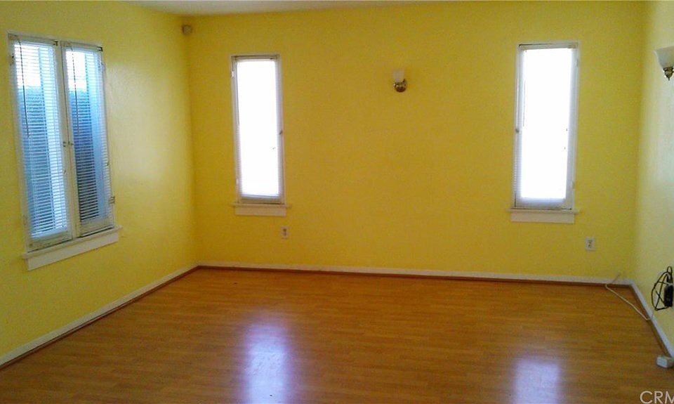 2nd image of 1008 Hershey Ave