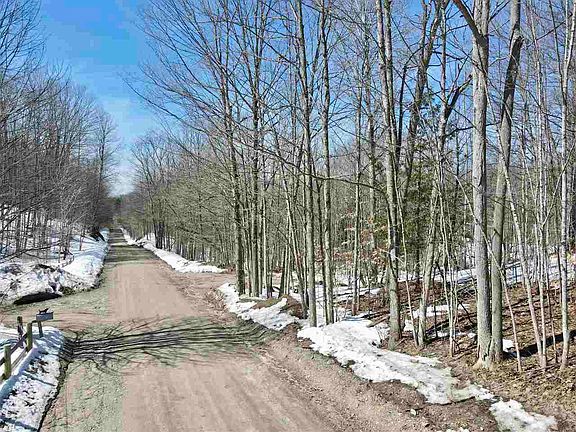 2nd image of Pesek Rd