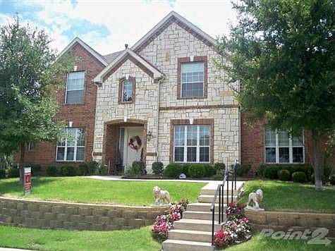 1st image of 8905 Westmont Dr