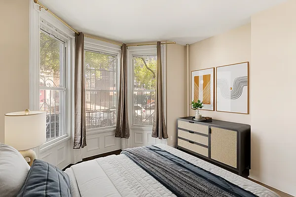 Rented by Brown Harris Stevens | media 9