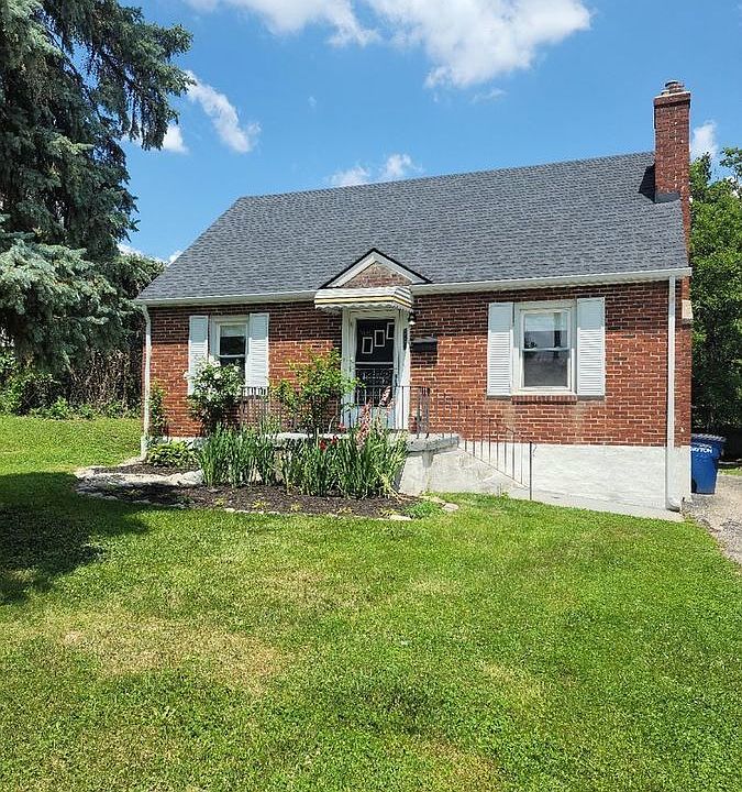 1st image of 3409 Wellington Dr