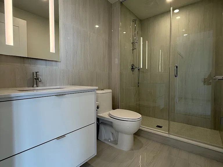 858 Dupont St #839 — Photo 10