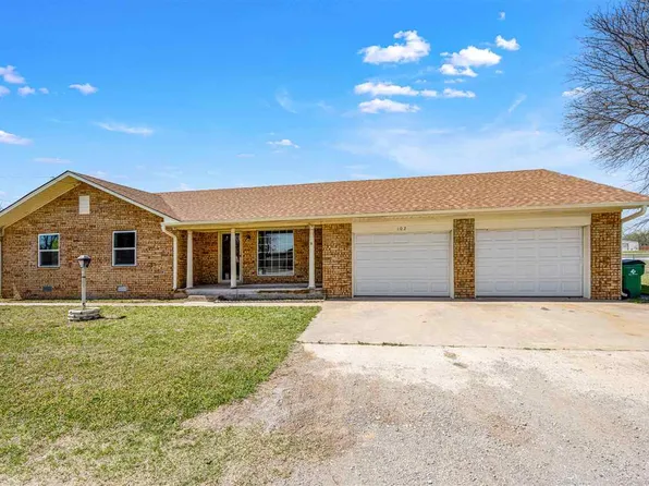 102 S Walnut Ave, Temple, OK 73568