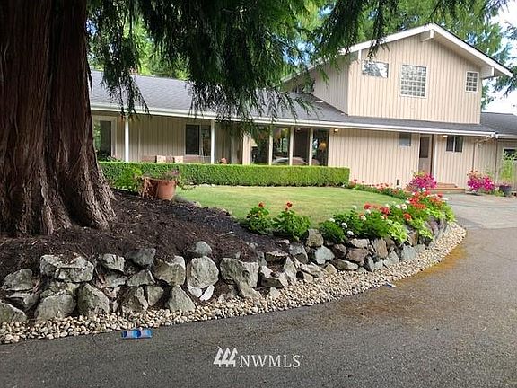 4th image of 8175 NE 165th St