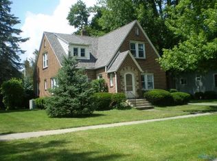 1040 Wayne Ave, Defiance, OH 43512