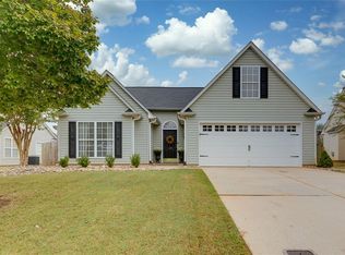 118 Longwood Ln, Easley, SC 29642