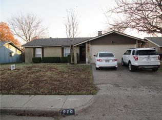 920 Bennett St, Cedar Hill, TX 75104