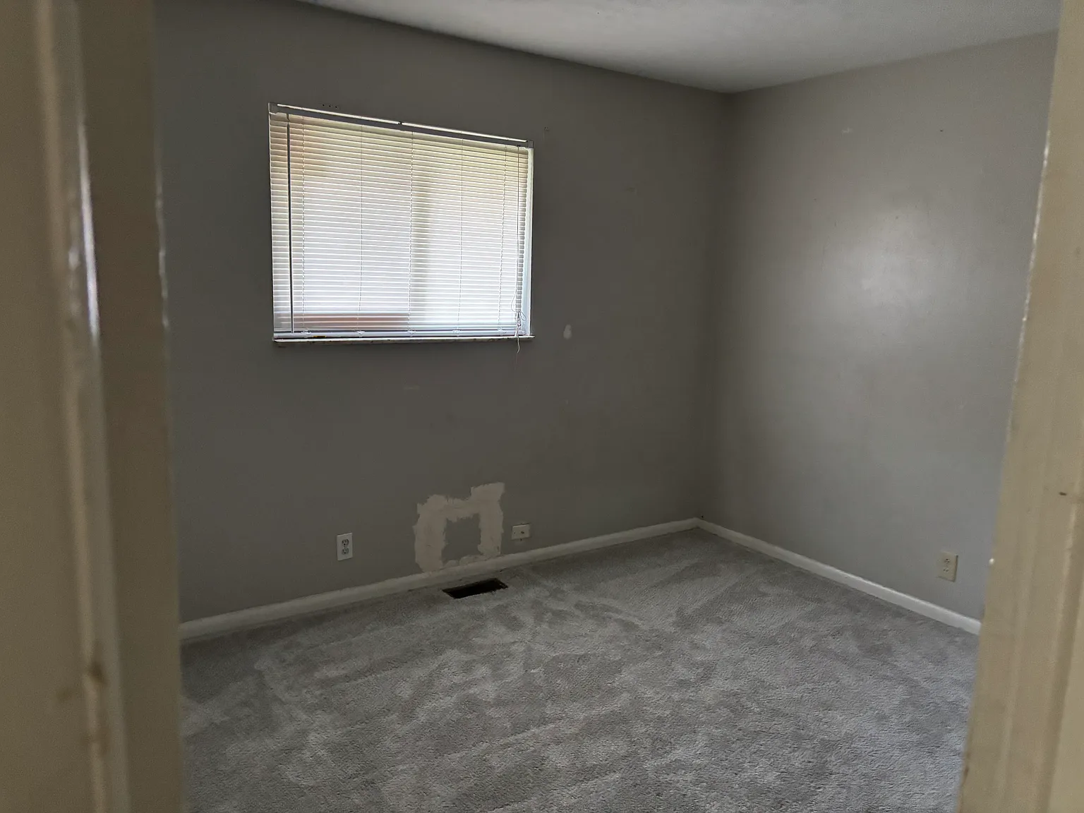 2 bed, 780 sqft, $1,100 — Photo 4
