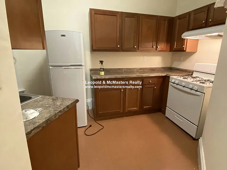 13 Ware St #1 — Photo 3