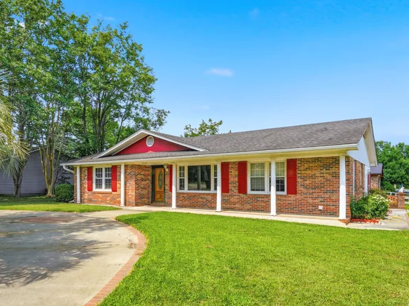 2208 Hare St., Conway, SC 29526