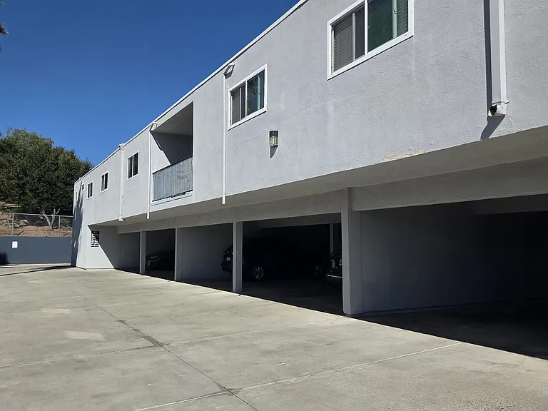13112 Carriage Rd #15 — Photo 18