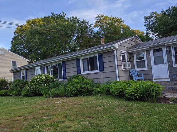 another view of the front of the house