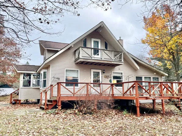 5365 N Red Oak Rd, Lewiston, MI 49756