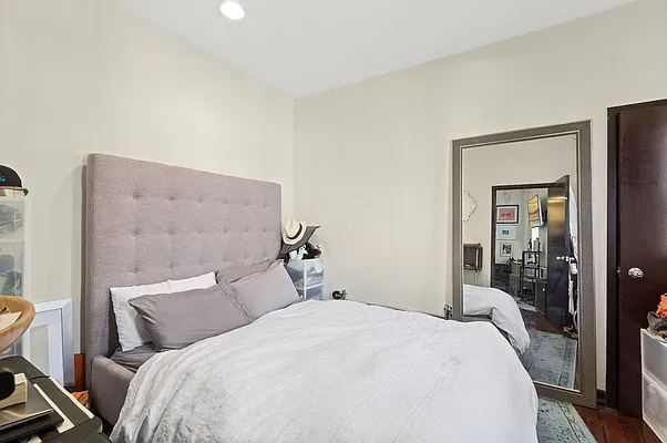 Rented by Ink Realty Services LLC | media 40