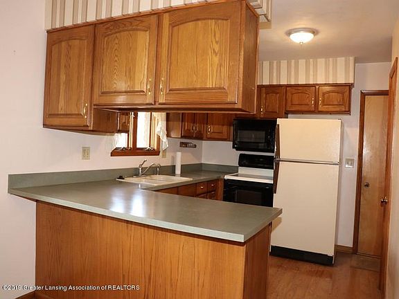 5th image of 15204 Yorkleigh Dr