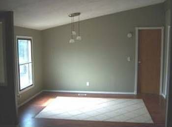 4th image of 121 White Cloud Dr