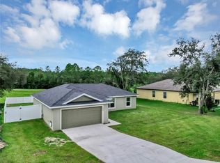 2868 W Manitoba Pl, Citrus Springs, FL 34433