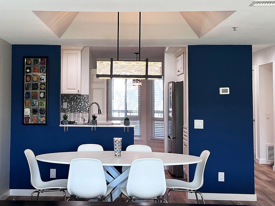 Open Concept Dining and Kitchen