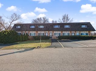 131 N Lincolnway APT 4, North Aurora, IL 60542