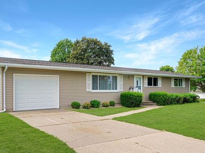401 Sherry LANE, Viroqua, WI, 54665