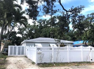 812 SW 16th Ct, Fort Lauderdale, FL 33315