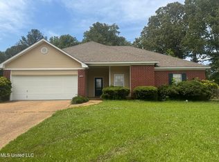810 Meadow Way Cv, Jackson, MS 39272