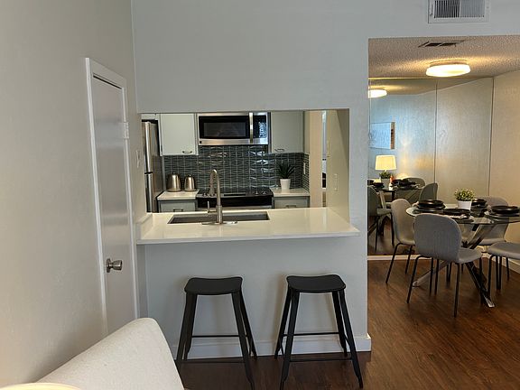 5th image of 4020 Holland Ave APT 212