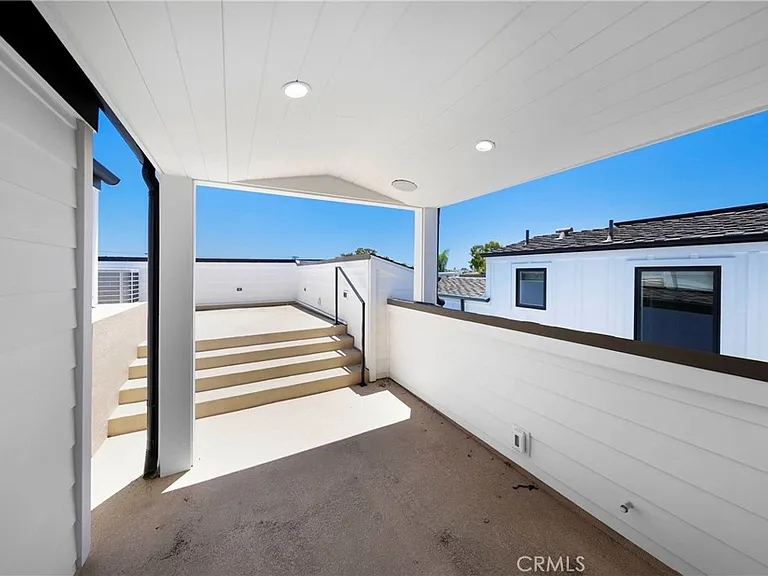 515 Jasmine Ave — Photo 25