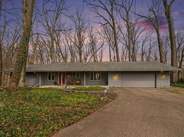 6200 Thunder Bluff Rd, Kalamazoo, MI 49009