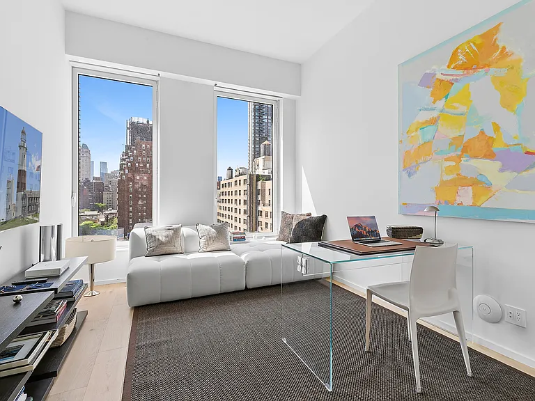 249 E 62nd St #9B — Photo 16