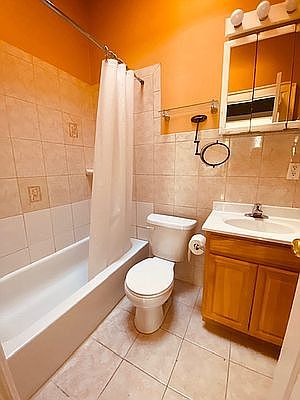 4th image of 31-70 38th St #2