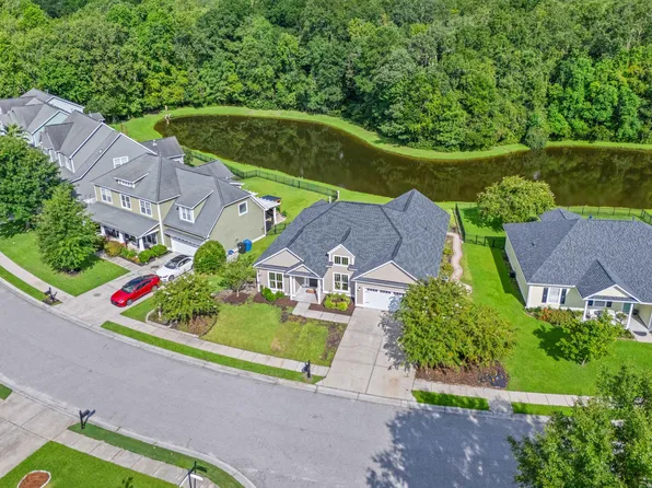 8566 Sentry Cir, North Charleston, SC 29420