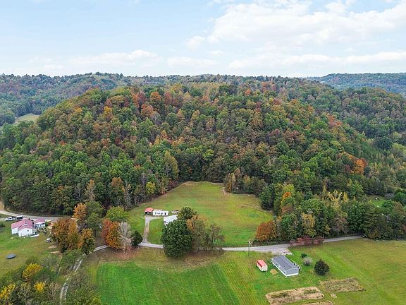 5th image of 200 Brown Hollow Rd