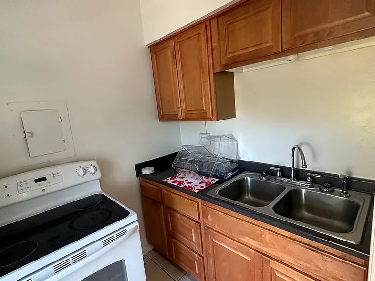 Pennsylvania apartments — Photo 17