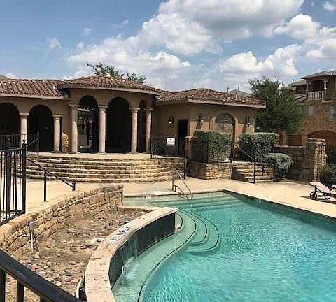 4th image of 2660 Villa Di Lago Unit 5