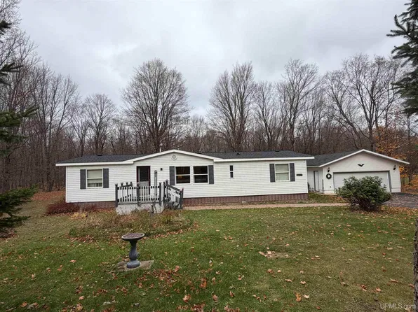 7268 County Road 496, Ishpeming, MI 49849